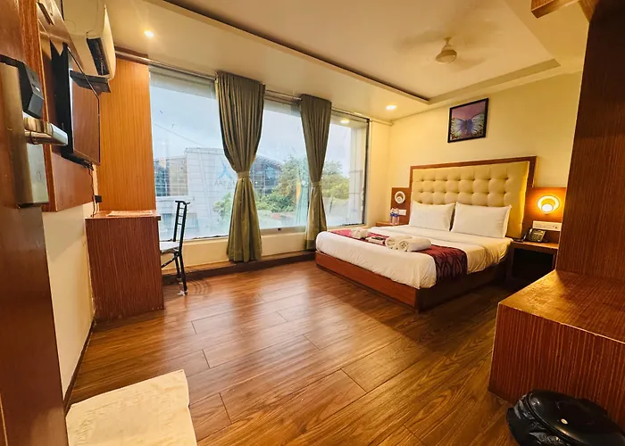 Hotel Aflon Midc Andheri East Mumbai